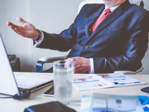 How to Stand Out in a Job Interview (15 Tips)